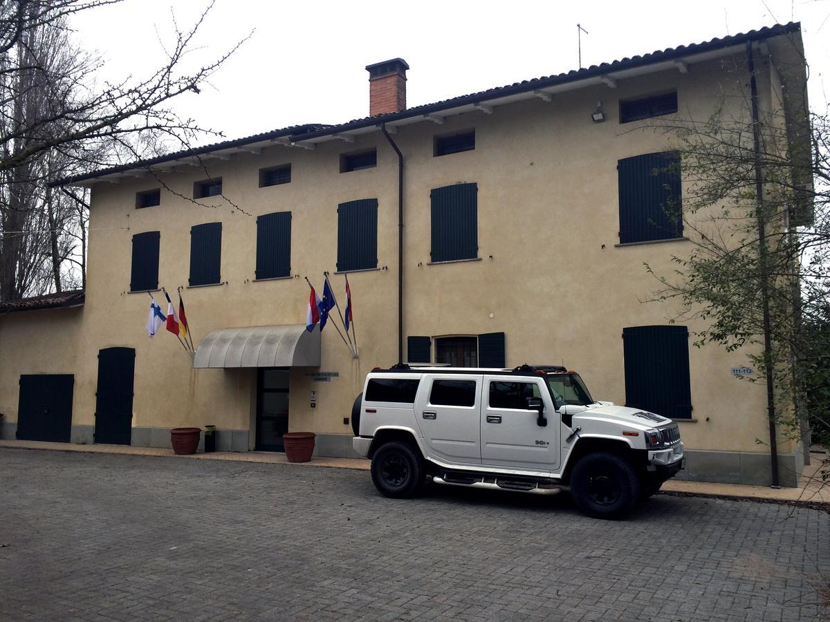 Hotel Luna San Felice sul Panaro Exteriör bild